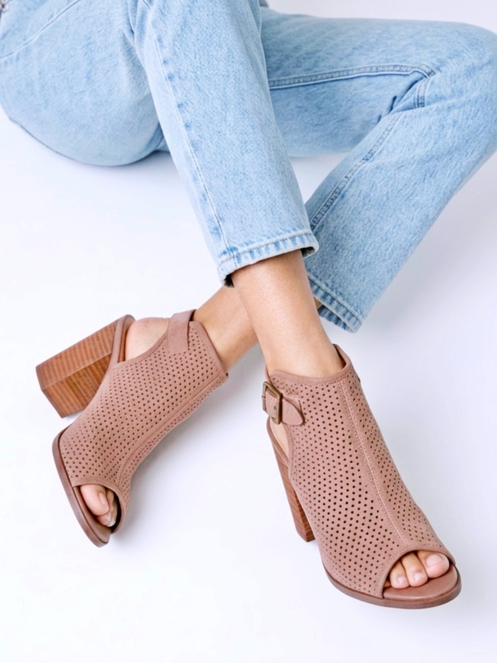 Kelsi Dagger Goya Bootie 6